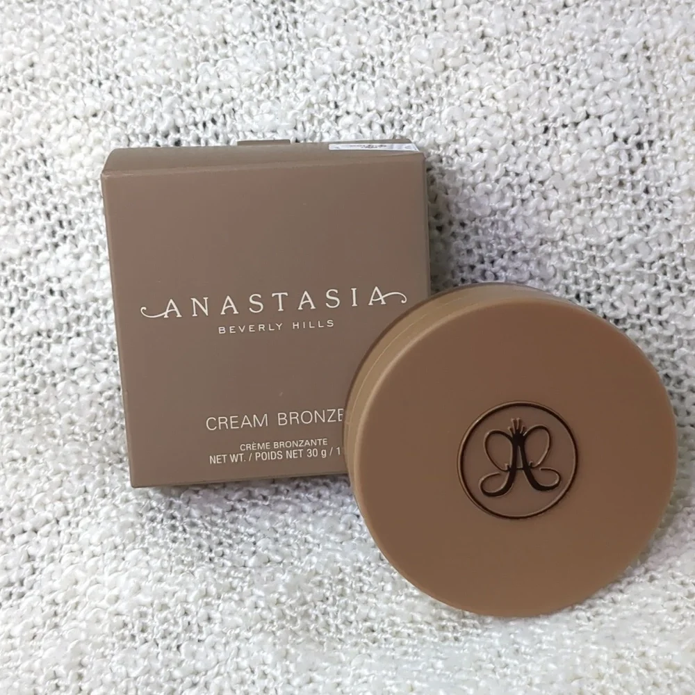Anastasia Beverly Hills Cream Bronzer in Golden Tan, 30ml/1.0oz